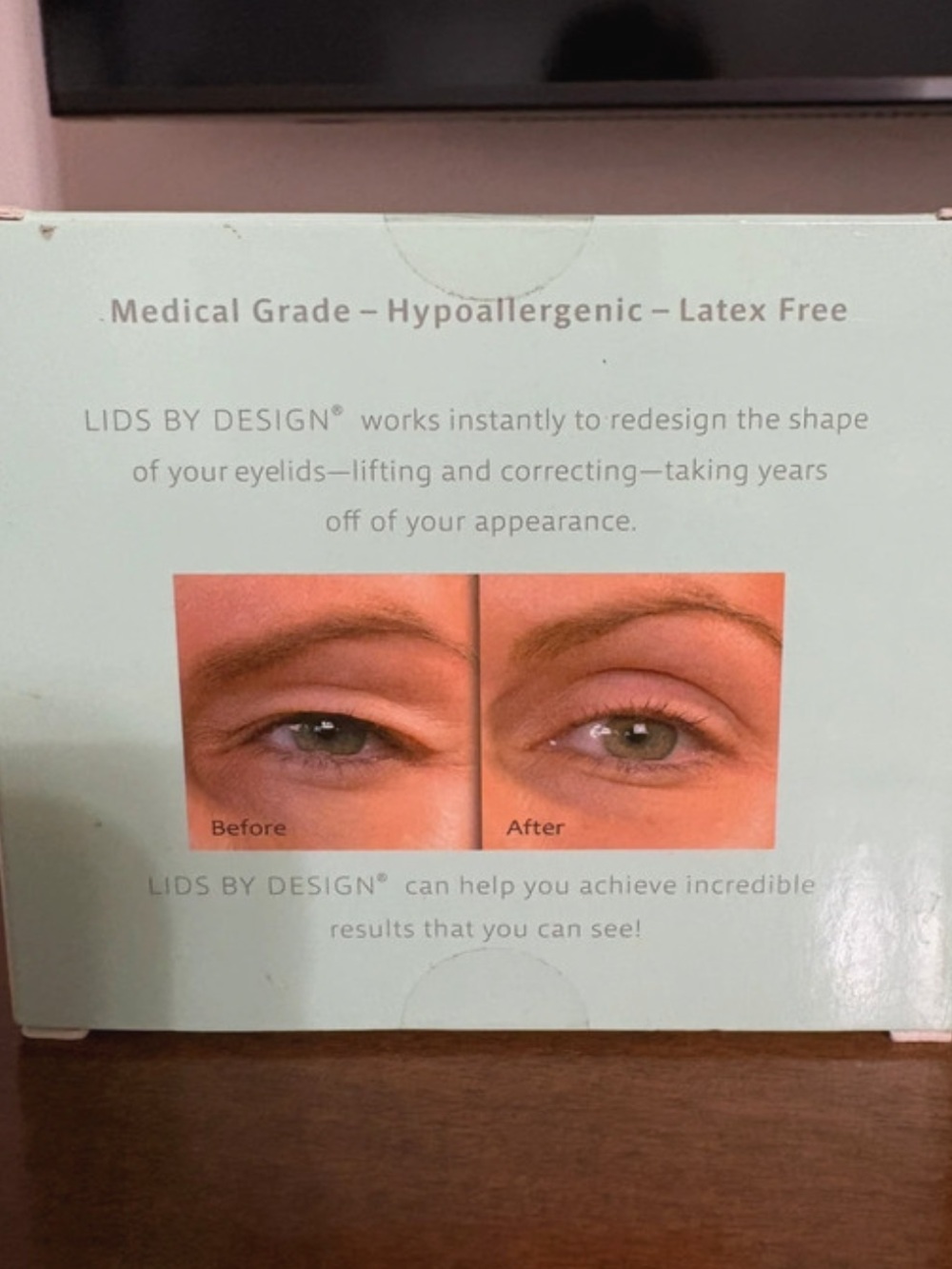 Hypoallergenic Eyelid Lifting Strips – Mint